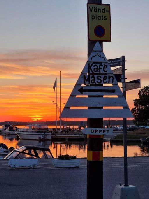 Trevliga Stugor I Torhamn, Perfekt Foer Familjer Karlskrona Exterior photo
